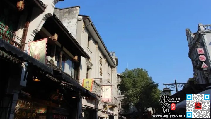 杭州·河坊街—上海·城隍庙·金茂大厦·浦江游轮