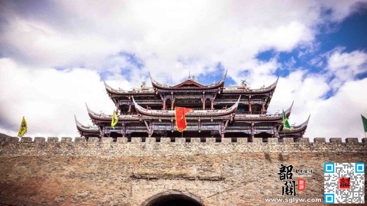 藏族村寨博物馆—游松潘古城—游都江堰（全天车程约8小时）