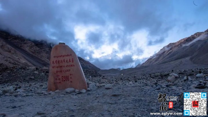 日喀则—定日—珠穆朗玛峰大本营