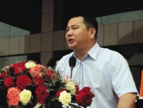 曾经的韶关市副市长既然是股神