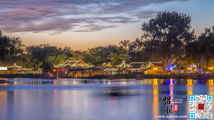 天安门广场—毛主席纪念堂—故宫博物院—什刹海