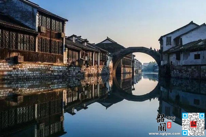 灵山大佛—九龙灌浴—灵山梵宫—木渎古镇