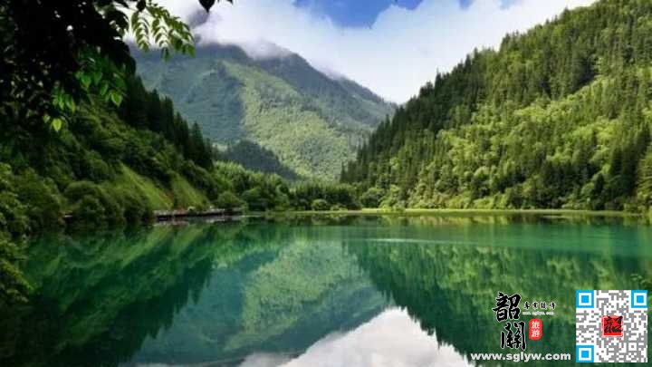 全天游览九寨沟