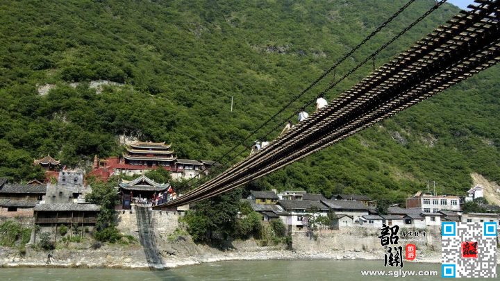 牛背山-泸定桥-成都