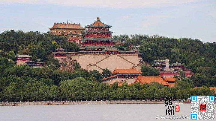 颐和园—清华大学—京味饺子养生宴—前门大街—网红打卡—北京坊